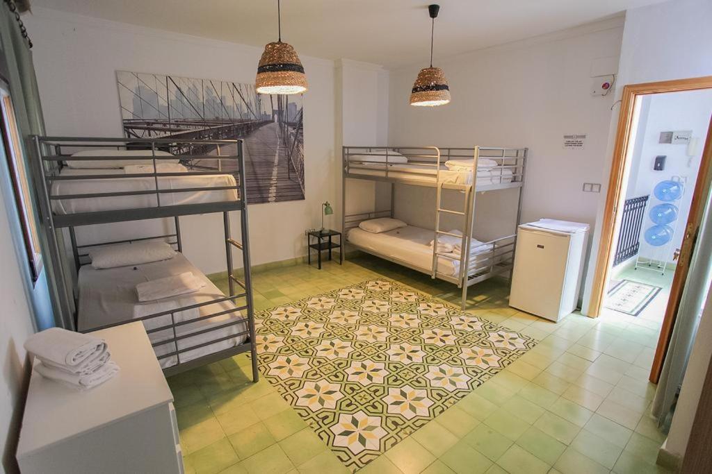 Bbtk Hostel Малага Екстер'єр фото